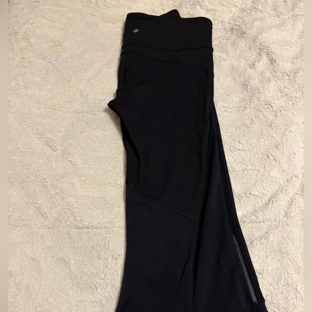 Black Lululemon Capris
